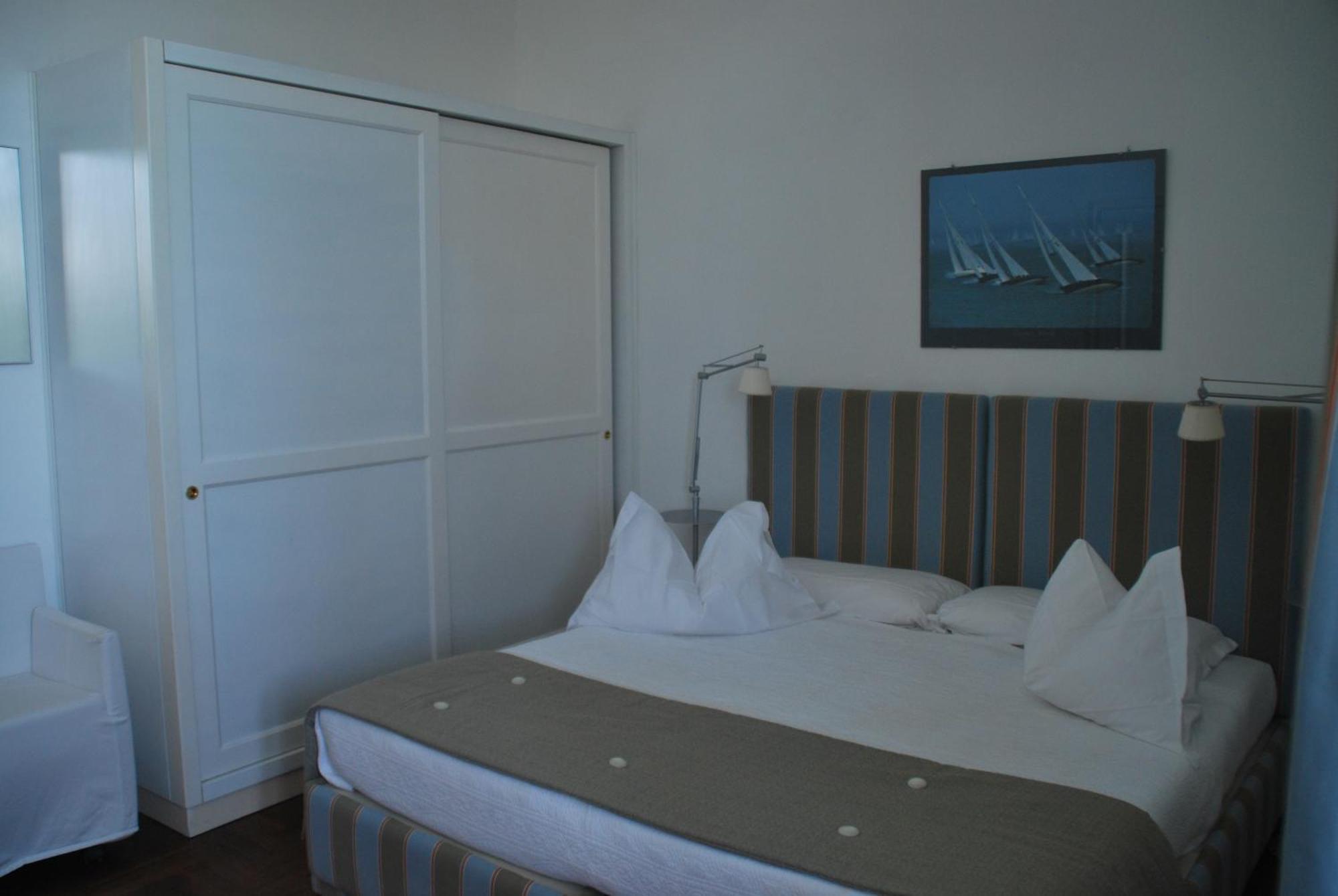 L'Approdo Delle Sirene Bed & Breakfast Syracuse Exterior photo